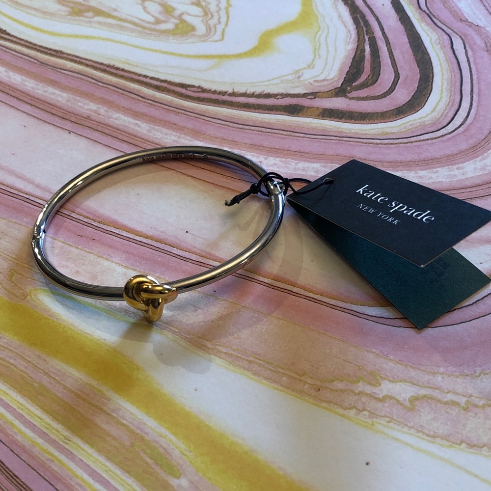 Authentic Kate spade Bangle. New with tag.